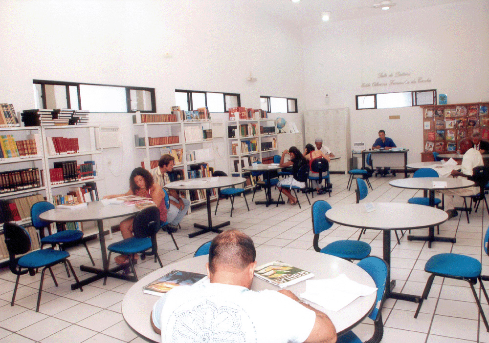 Fundao Joo Fernandes da Cunha - Biblioteca